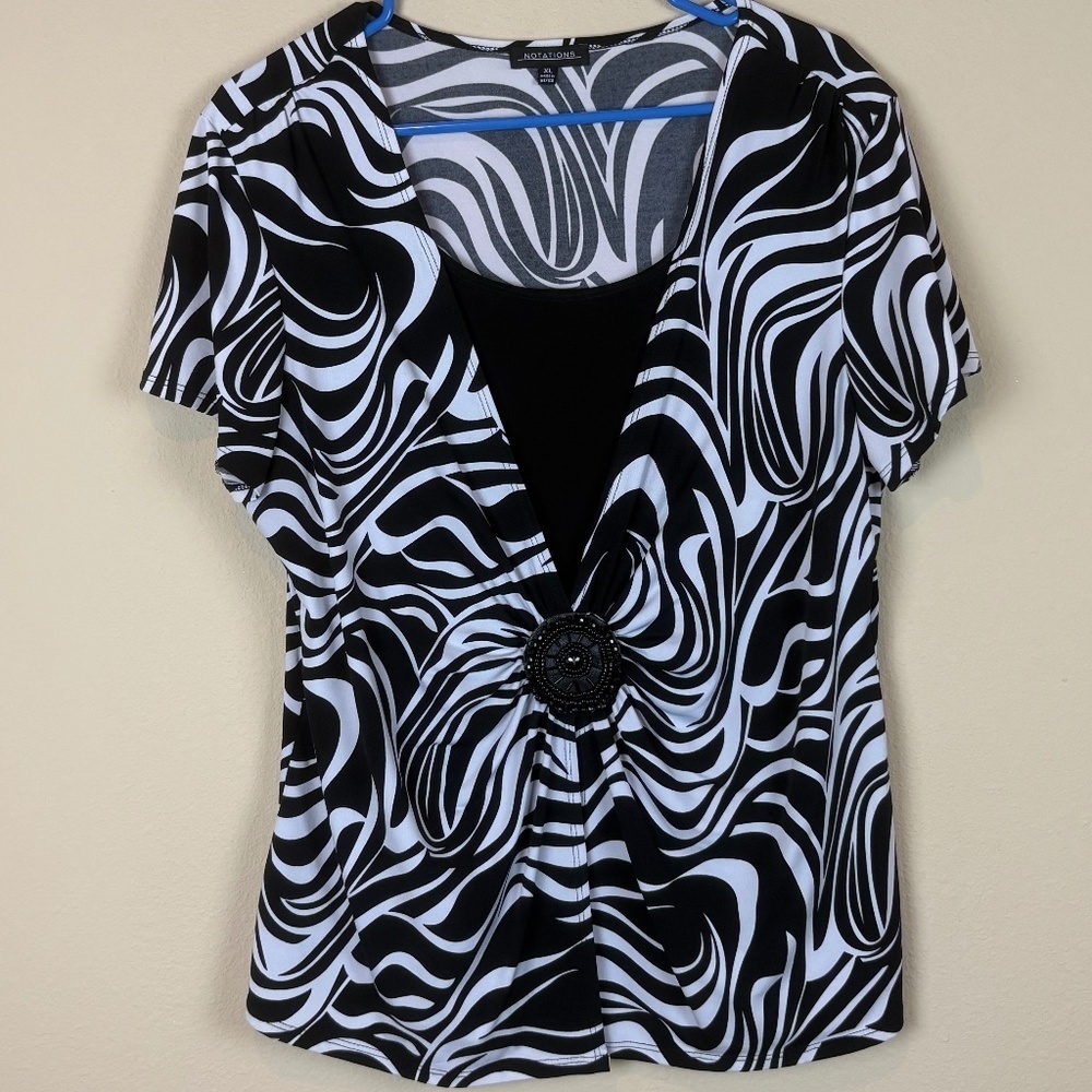 Notations Black/White Zebra Print Stretch Pullover Blouse w/ Built In Cami